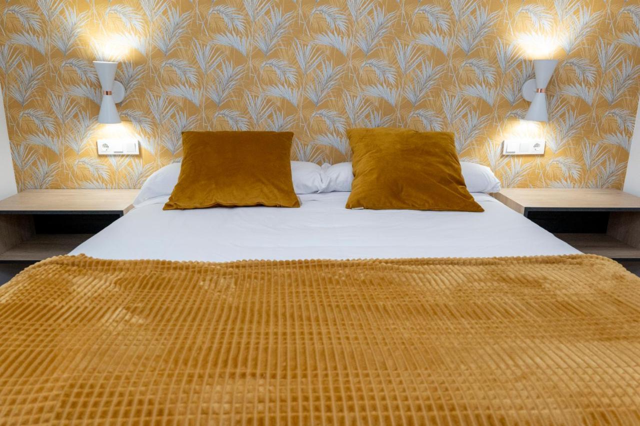 Apartamentos En Cordoba, Puente Romano Y Torre Calahorra מראה חיצוני תמונה