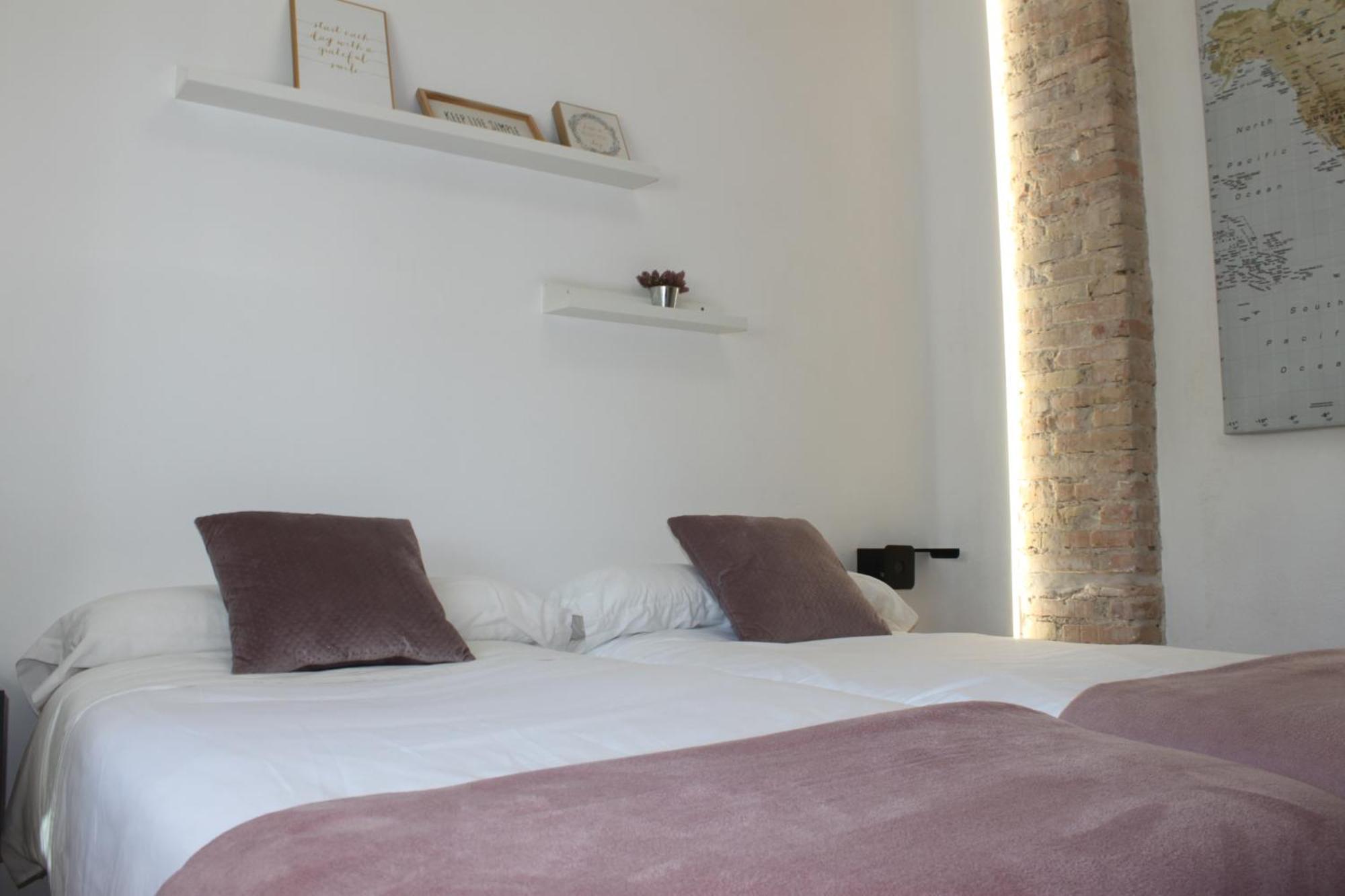 Apartamentos En Cordoba, Puente Romano Y Torre Calahorra מראה חיצוני תמונה