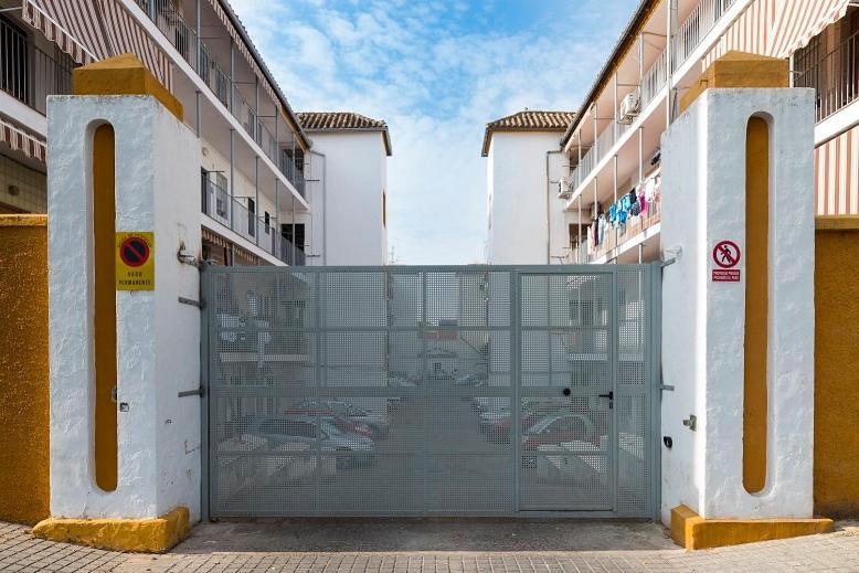Apartamentos En Cordoba, Puente Romano Y Torre Calahorra מראה חיצוני תמונה