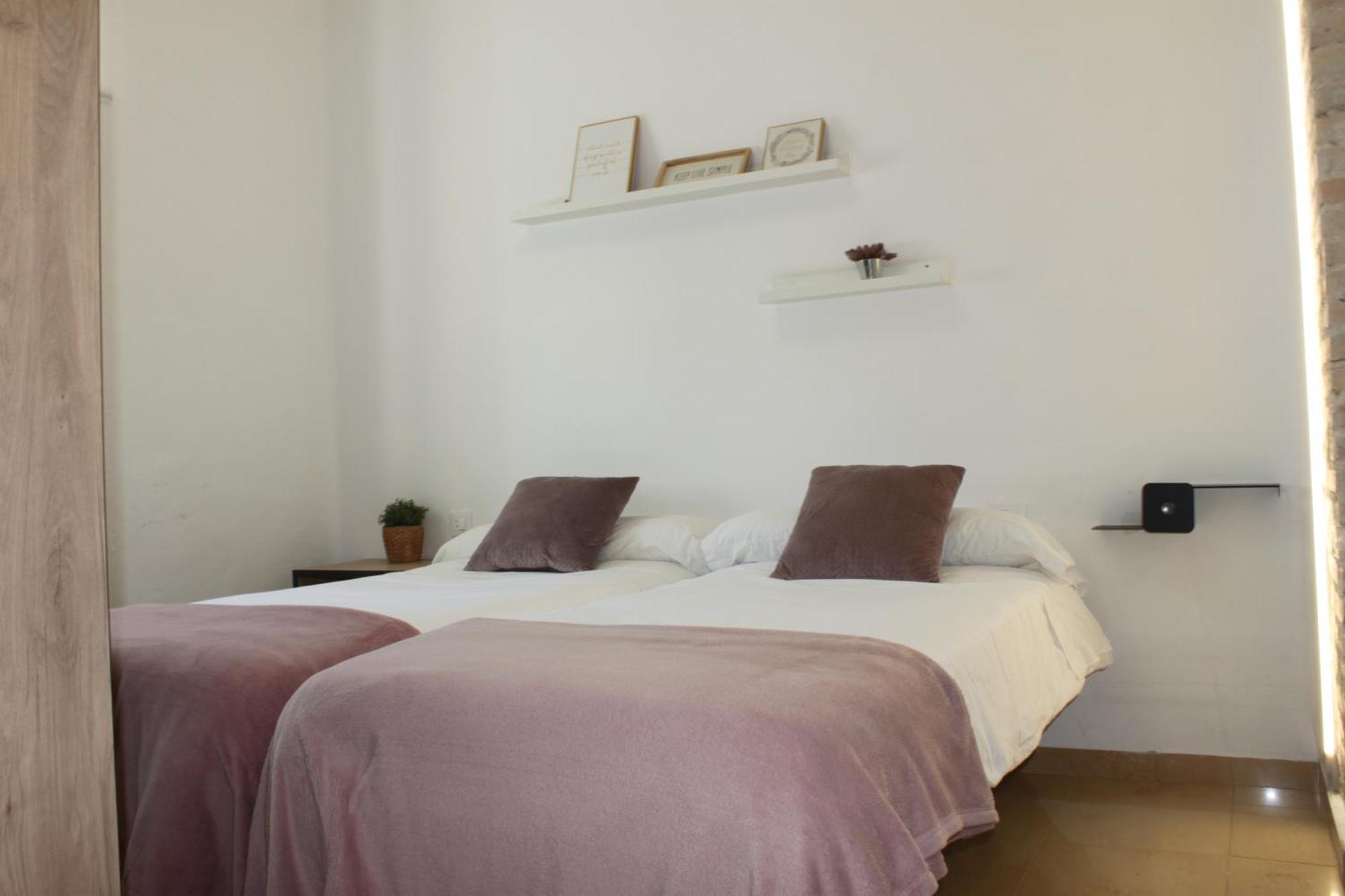Apartamentos En Cordoba, Puente Romano Y Torre Calahorra מראה חיצוני תמונה